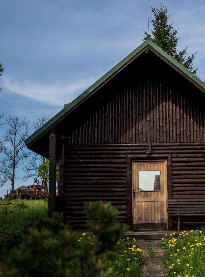 Romantic Chalet in Krkonoše Strážné Buitenkant foto